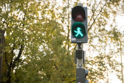 Nastolatkowie w niebezpieczeństwie: Kąpiel w rzece przy elektrowni na Marszowicach zakończona interwencją policji