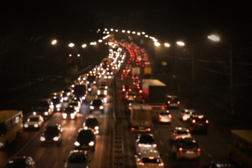 Trzy auta w kolizji na AOW: ogromne korki na obwodnicy Wrocławia i A4