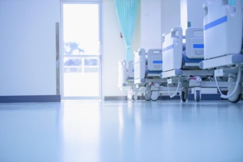Kolejki do hematologa na Dolnym Śląsku: Pacjenci czekają latami na NFZ!