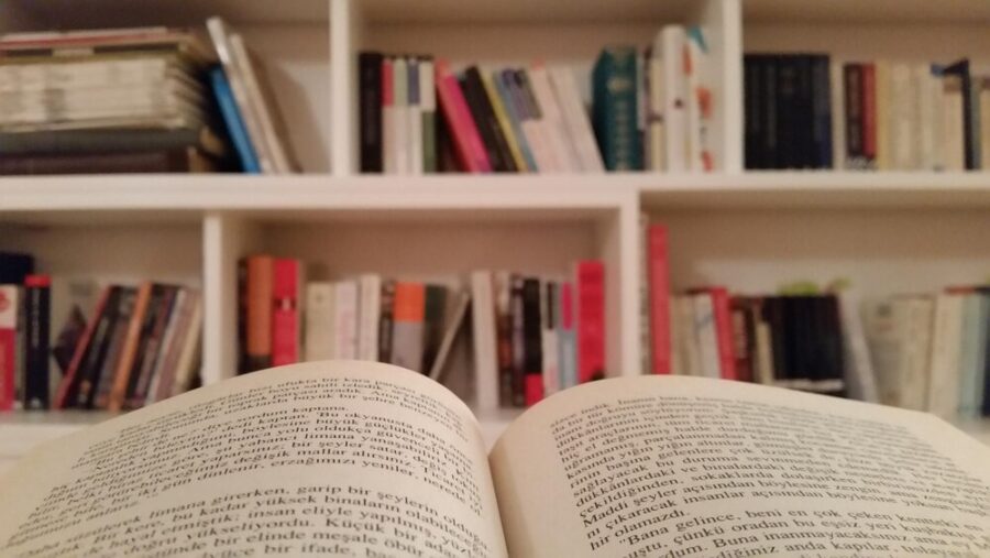 Krea(K)tywna Biblioteka: Odkryj Nowe Możliwości w Wrocławiu!