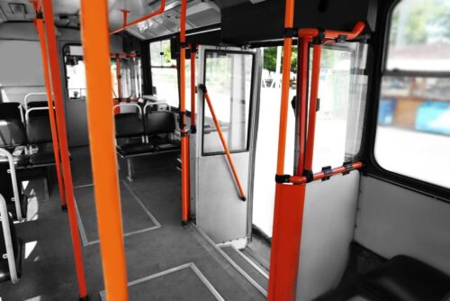 Ulica Waligórskiego po remoncie: Autobusy znów na trasie!