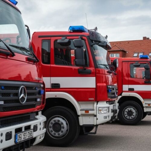Pożar na Przedmieściu Oławskim: Ewakuacja 12 osób w akcji ratunkowej