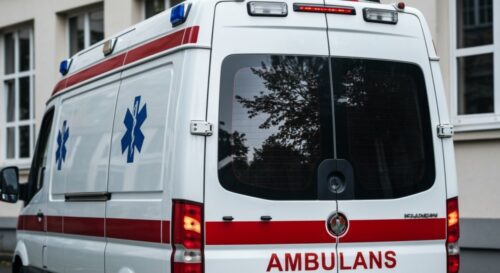 Gazowy alarm w Lubinie: Mieszkaniec uciekł, a służby uratowały sytuację!