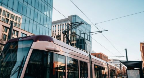 Wrocławskie tramwaje zyskują nową jakość – zakończono remont 200 wózków!