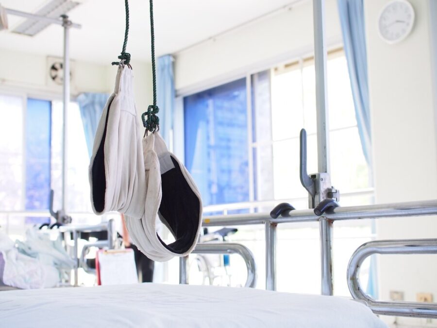 Wrocławskie dzieci uczą się ratować życie i bezpiecznie poruszać po mieście
