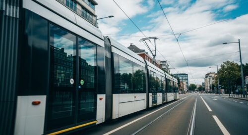 Tramwaje w chaosie: Objazdy z powodu uszkodzonych pantografów!