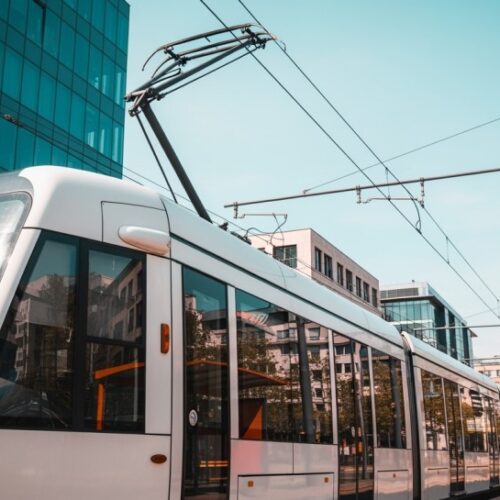 Tramwaje wracają na tory: Nowe trasy i objazdy we Wrocławiu