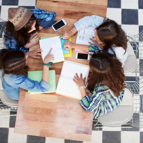 Trwa rekrutacja na studia. Oto lista najbardziej obleganych kierunków