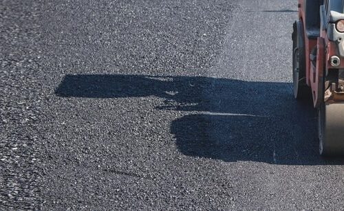 Remont drogi w Gminie Mietków: 2,3 miliona złotych, ale mieszkańcy wciąż niezadowoleni!