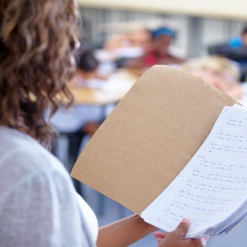 Nowa szkoła w Nadolicach Wielkich: Kluczowe spotkanie dla przyszłości edukacji!