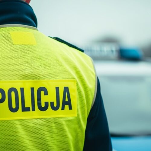 Bezpieczna jazda w Jeleniej Górze: Policja wycofuje niesprawne ciężarówki z dróg