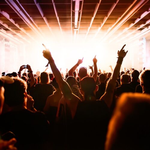 Skate Night Wrocław: Rozkręć się na rolkach pod gwiazdami!