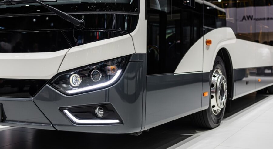 Wrocławskie autobusy pod lupą: komfort dla osób z niepełnosprawnościami w praktyce