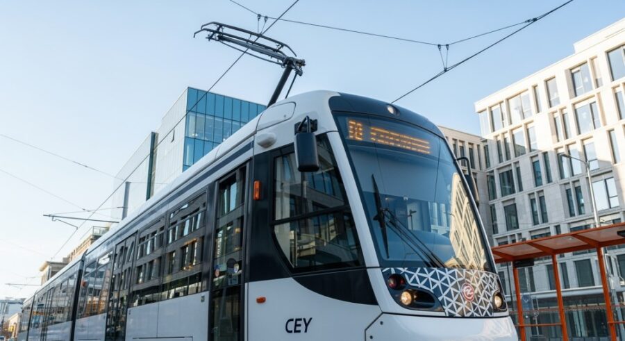 Tramwajowy chaos we Wrocławiu: Zderzenie na Przedmieściu Oławskim!