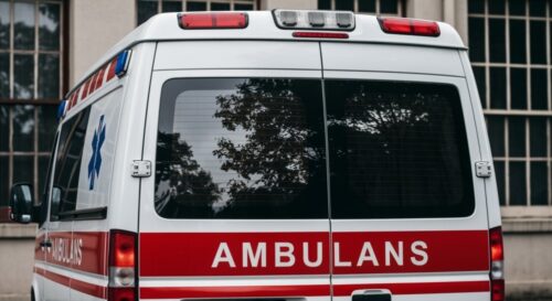 Wakacyjne bezpieczeństwo: Policja uczy młodzież, jak unikać zagrożeń