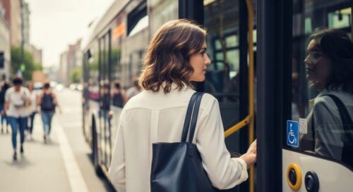 SILVERBUS: Nowa Era Wsparcia dla Wrocławskich Seniorów