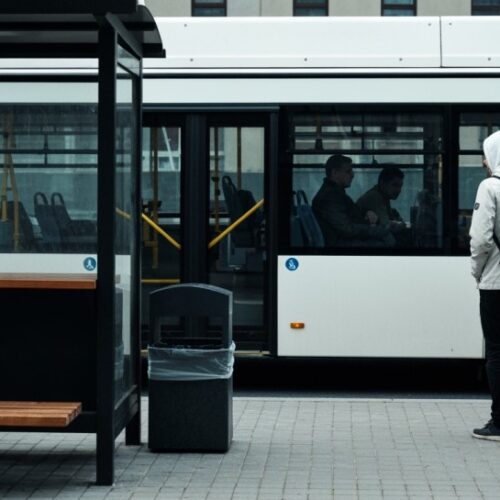 Nowe autobusy i więcej kursów: Rewolucja w komunikacji aglomeracyjnej Wrocławia!