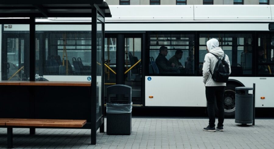 Nowe autobusy i więcej kursów: Rewolucja w komunikacji aglomeracyjnej Wrocławia!
