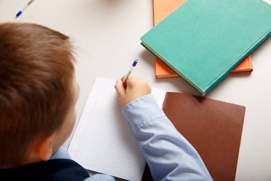 Edukacja w Siechnicach: Jak Gmina Zarządza Budżetem?