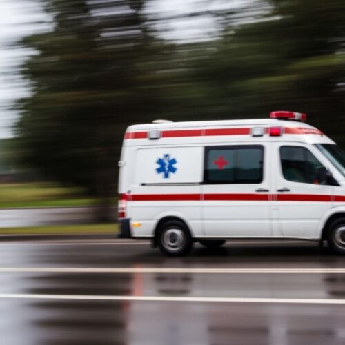 Policyjna interwencja, która uratowała życie: Dwa przypadki, dwa sukcesy