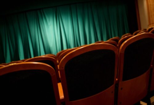 Rodzinne dramaty na scenie – „Prądy wsteczne” zadebiutują w Teatrze Układ Formalny
