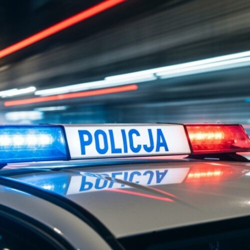 Rozbita lampa ujawnia nielegalnego kierowcę
