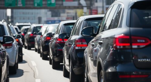 Groźna kolizja ciężarówek na A4: Poważne utrudnienia w ruchu!