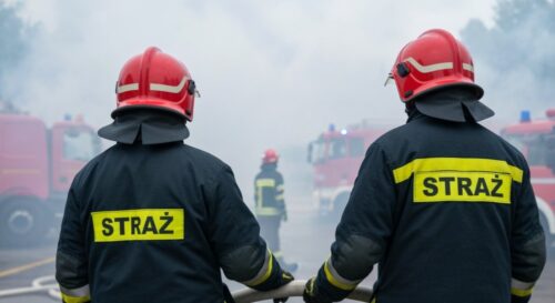 Pożar w Wrocławiu: Ewakuacja mieszkańców i intensywna akcja strażaków